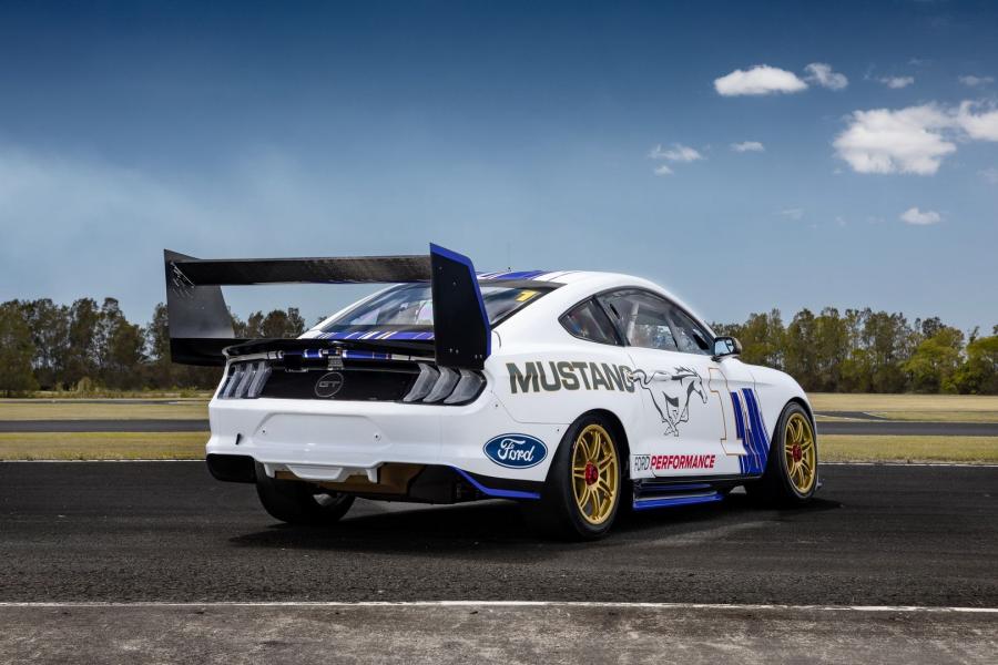  Ford Mustang Supercar Racer 2019 года  (фото 15 из 15)